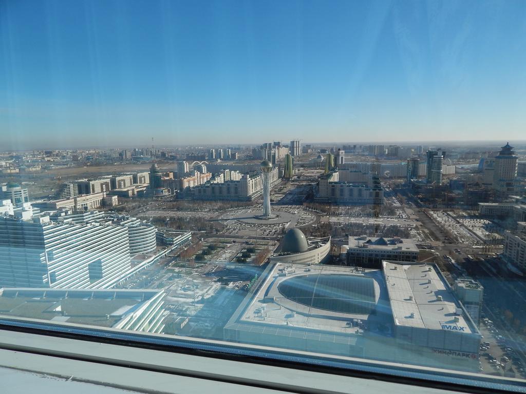 Sky House Astana Quarto foto