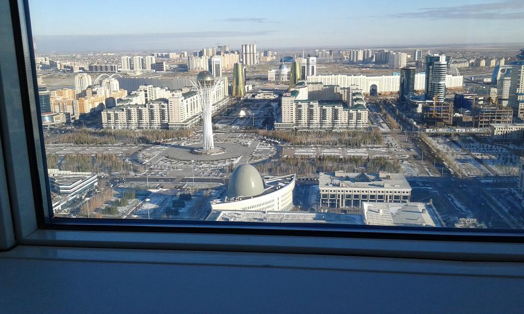 Sky House Astana Quarto foto