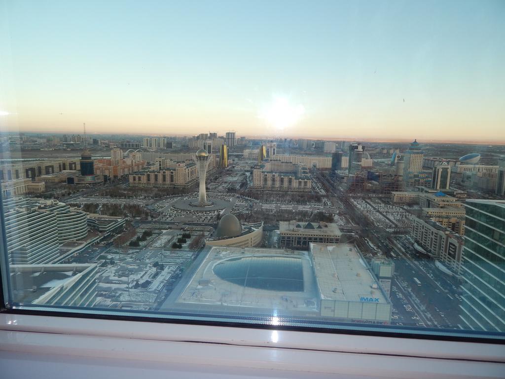 Sky House Astana Quarto foto